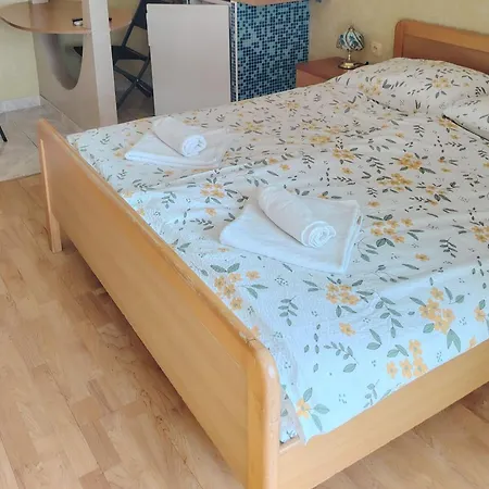 Comfort Kostrena شقة