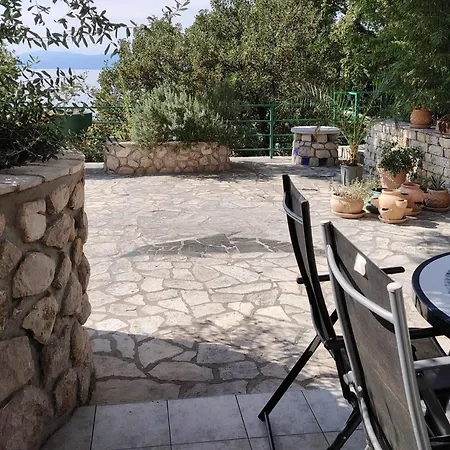 Comfort Kostrena غييكا